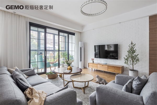 加盟輕奢定制能不能賺到錢(qián)？如何選品牌？選對(duì)品牌是關(guān)鍵